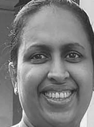 Damayanthi, Accountant